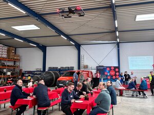 autonom fliegender Laserscanner beim Innovationtag von Canal Control in NRW